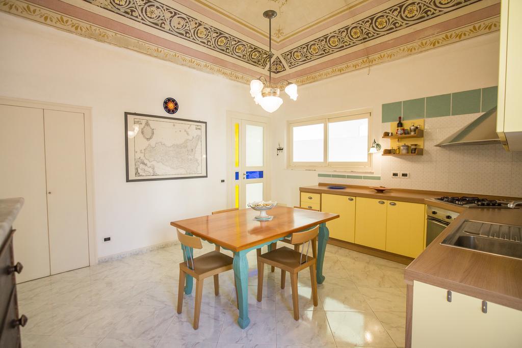 Domus Osterio Magno Appartement Cefalù Buitenkant foto